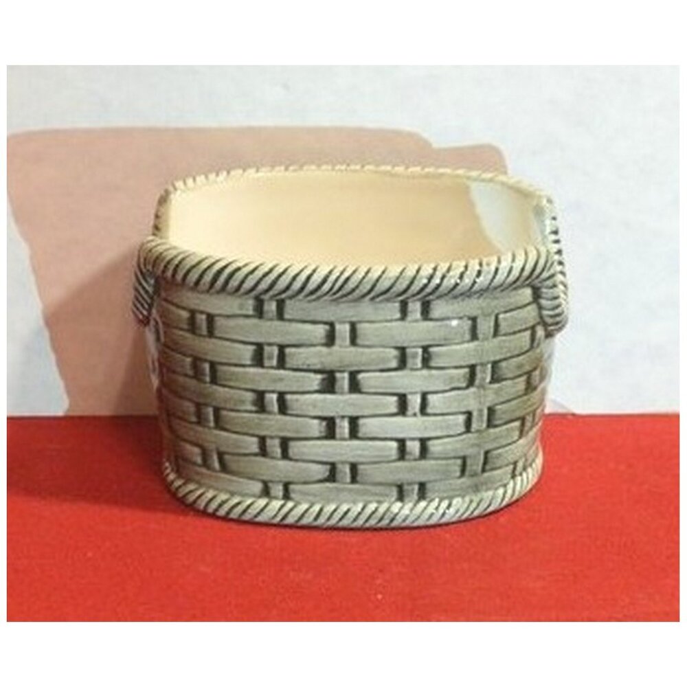 Green Ceramic Basket Figurine Spoon Rest? Freestanding ~3-7/8" long - Picture 3 of 6